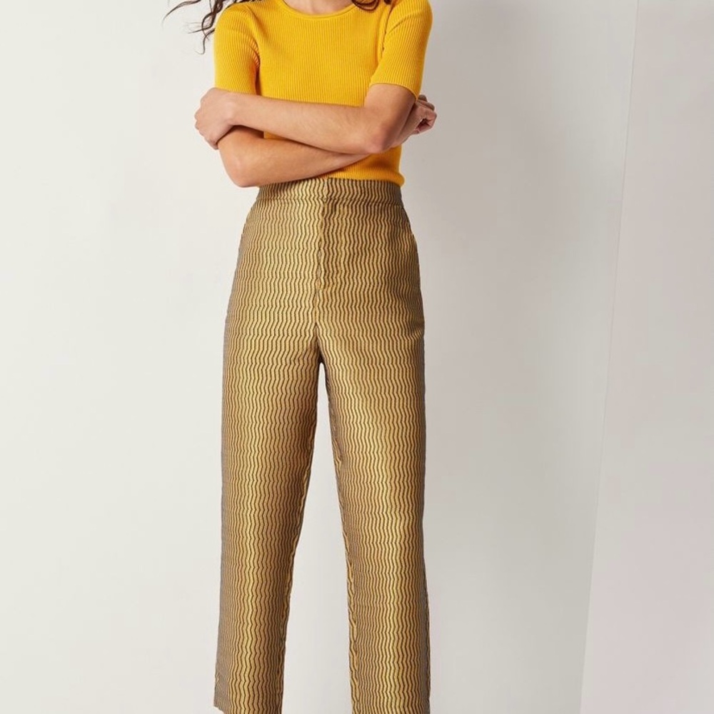 Elegant Gold High-Waisted Pants